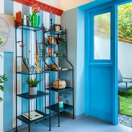 Blue Haven - 2-br Artistic Escape In Apartman *