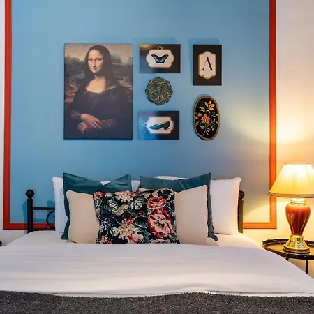 Apartment Blue Haven - 2-br Artistic Escape In *